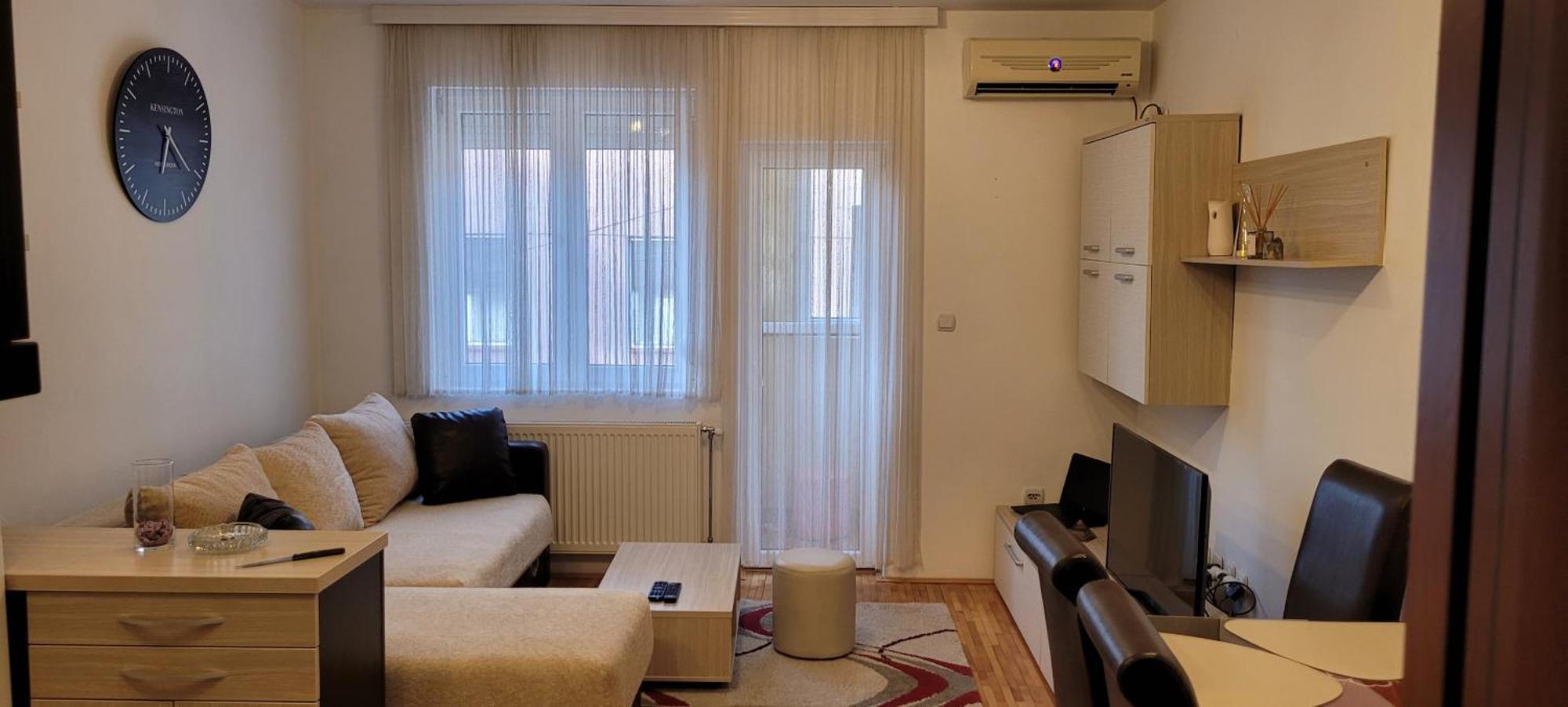 Apartment Jelena *